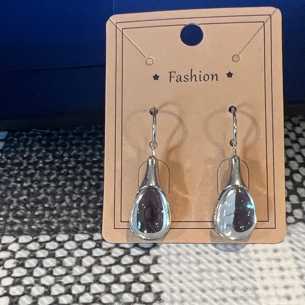 Silver and Black Teardrop Earrings